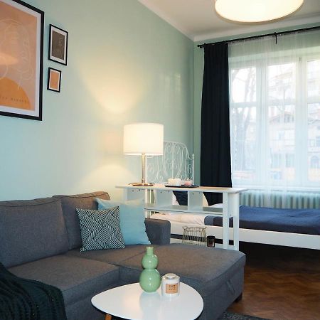 Апартаменты Wawelove Kossak Apt 1 Min To Royal Wawel Castle! Free Parking Краков Экстерьер фото