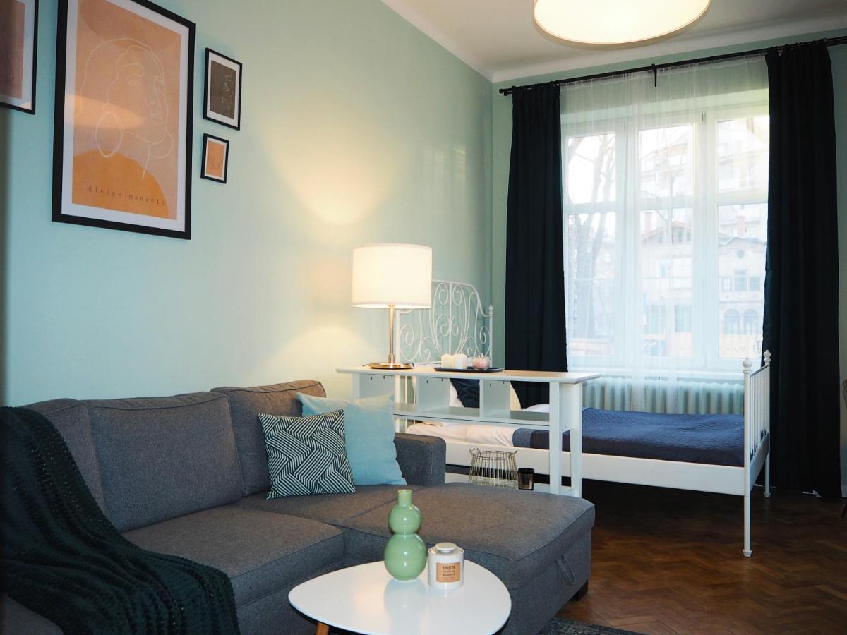 Апартаменты Wawelove Kossak Apt 1 Min To Royal Wawel Castle! Free Parking Краков Экстерьер фото
